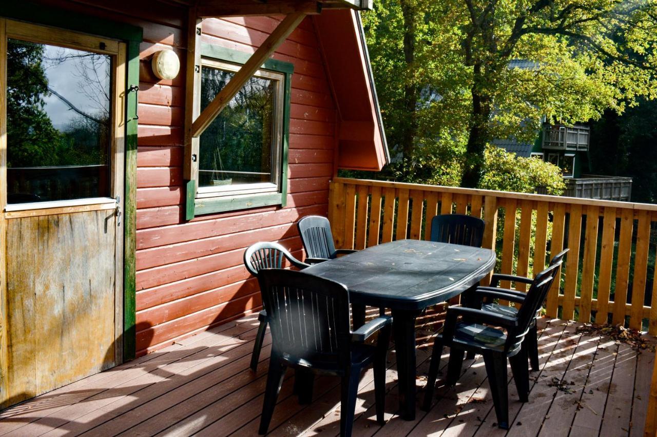 Spacious Primrose Lodge For 6 With Hot Tub At A Spa Resort Chudleigh Exterior foto