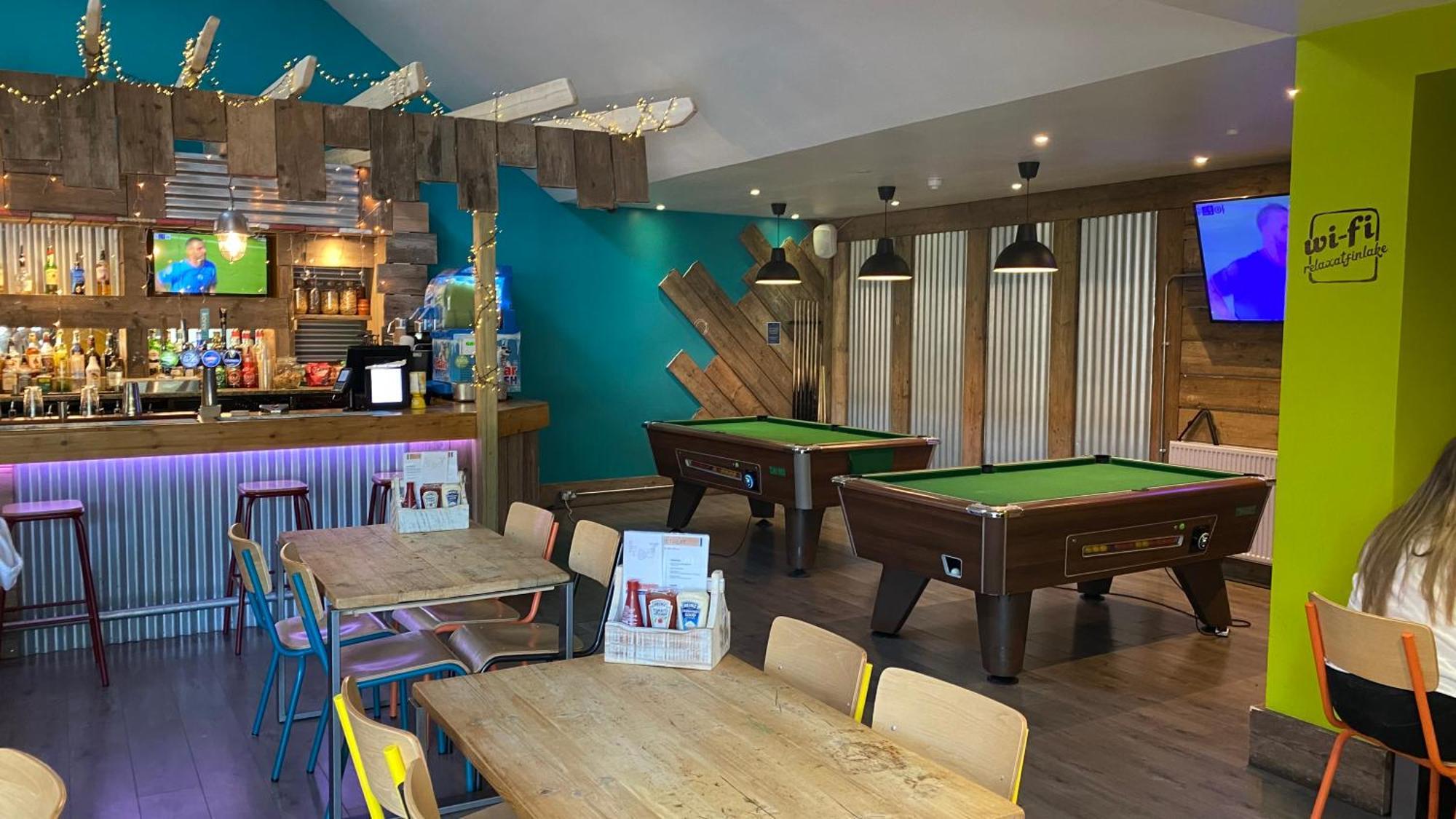 Spacious Primrose Lodge For 6 With Hot Tub At A Spa Resort Chudleigh Exterior foto